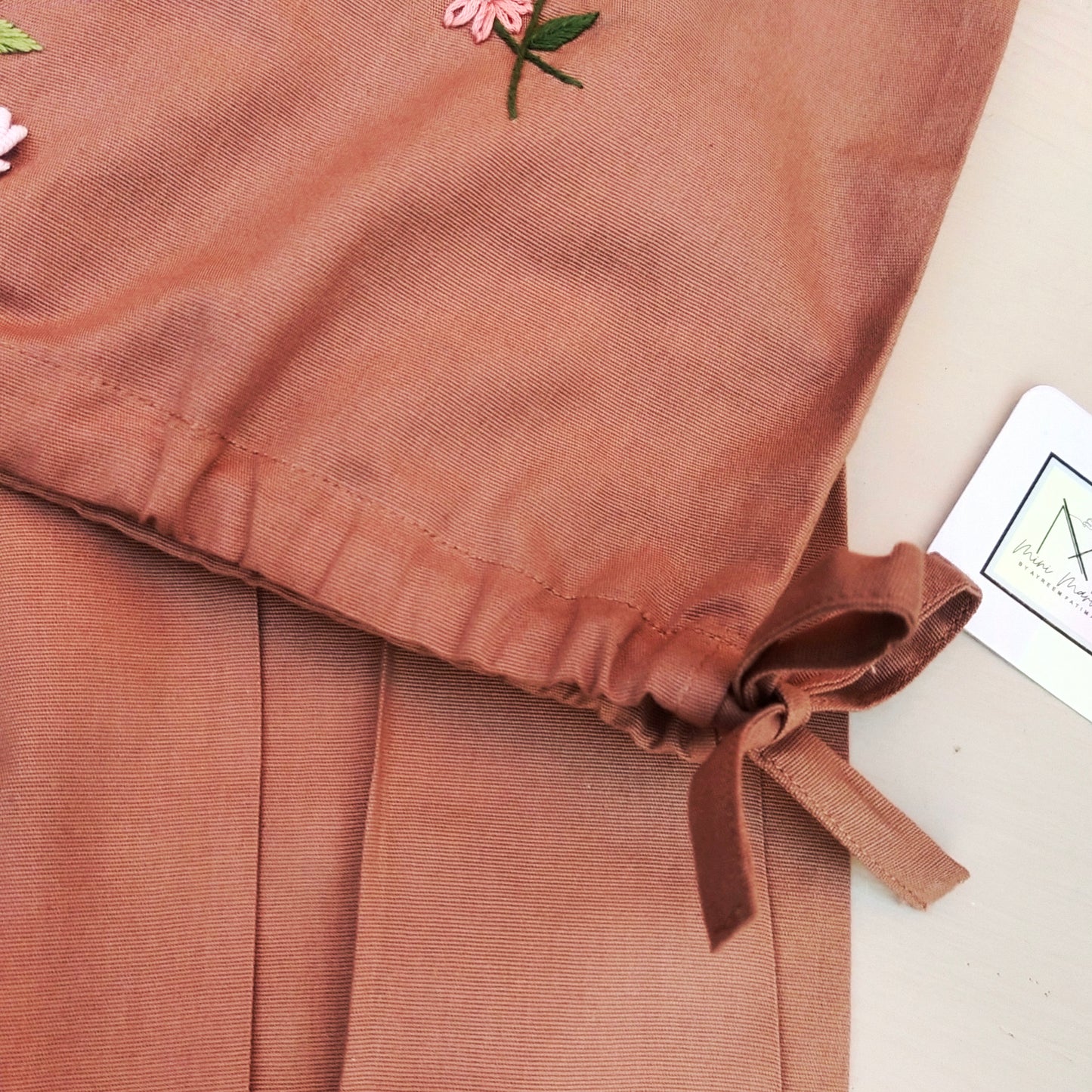 Camel Chic