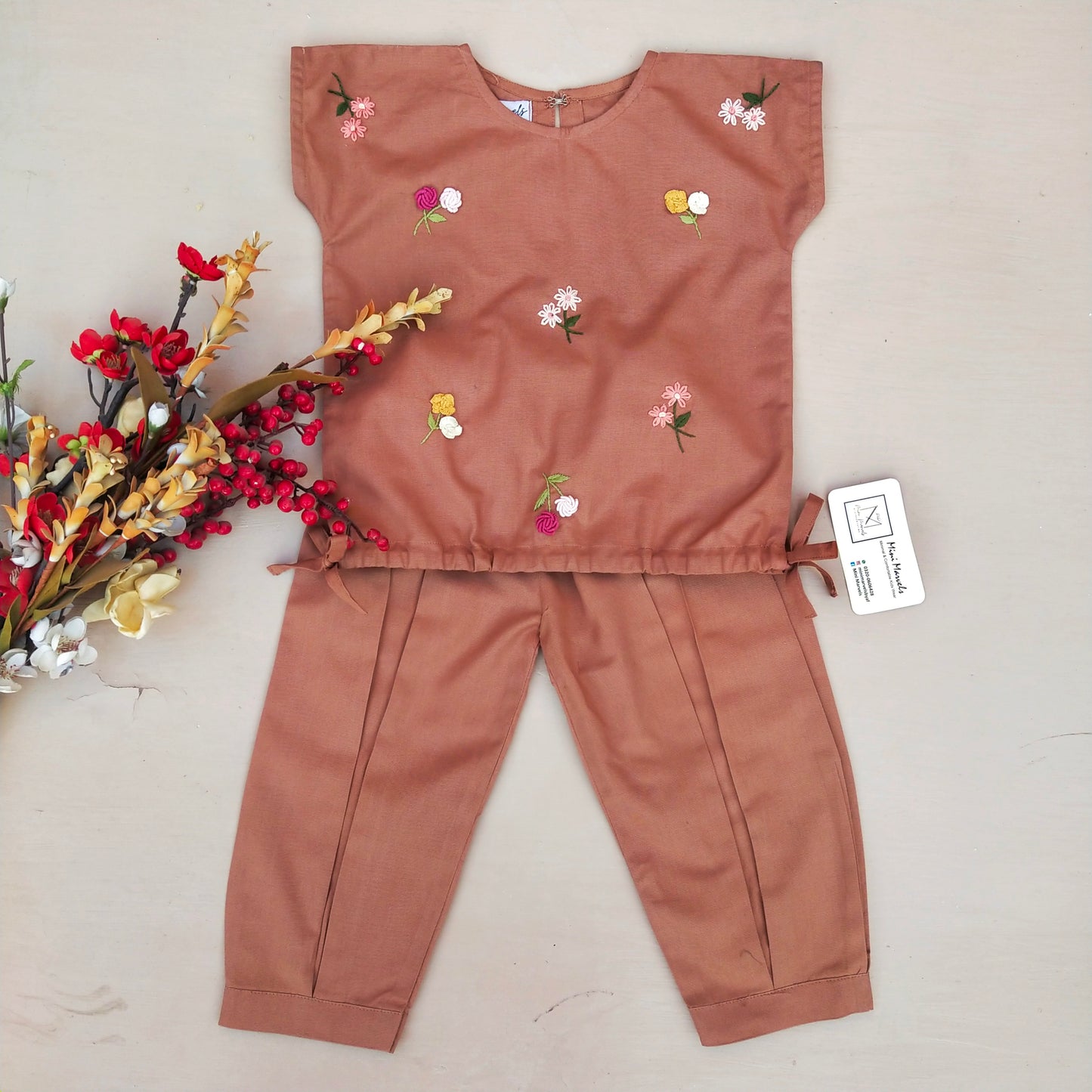 Camel Chic