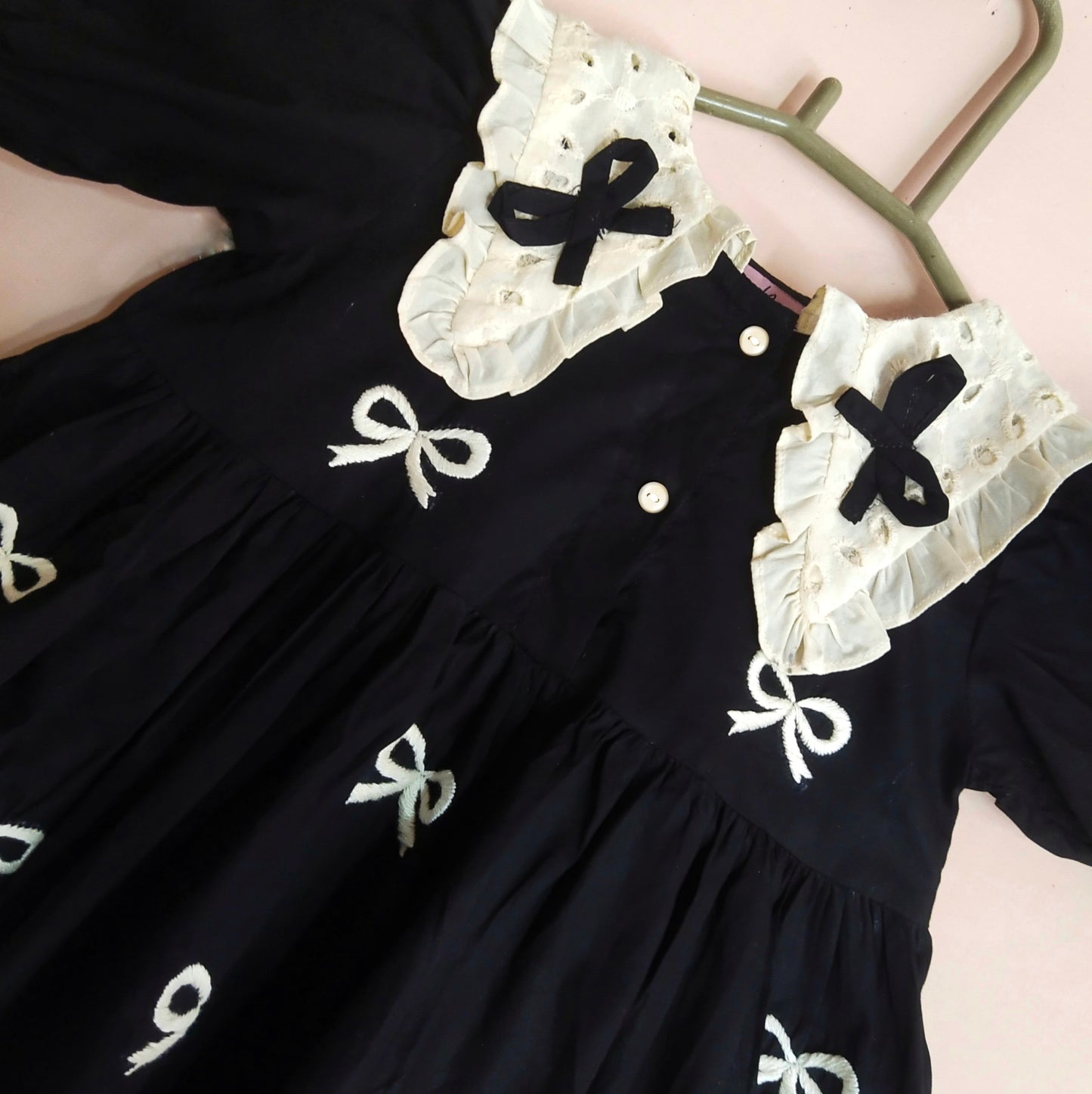 Bow Charm